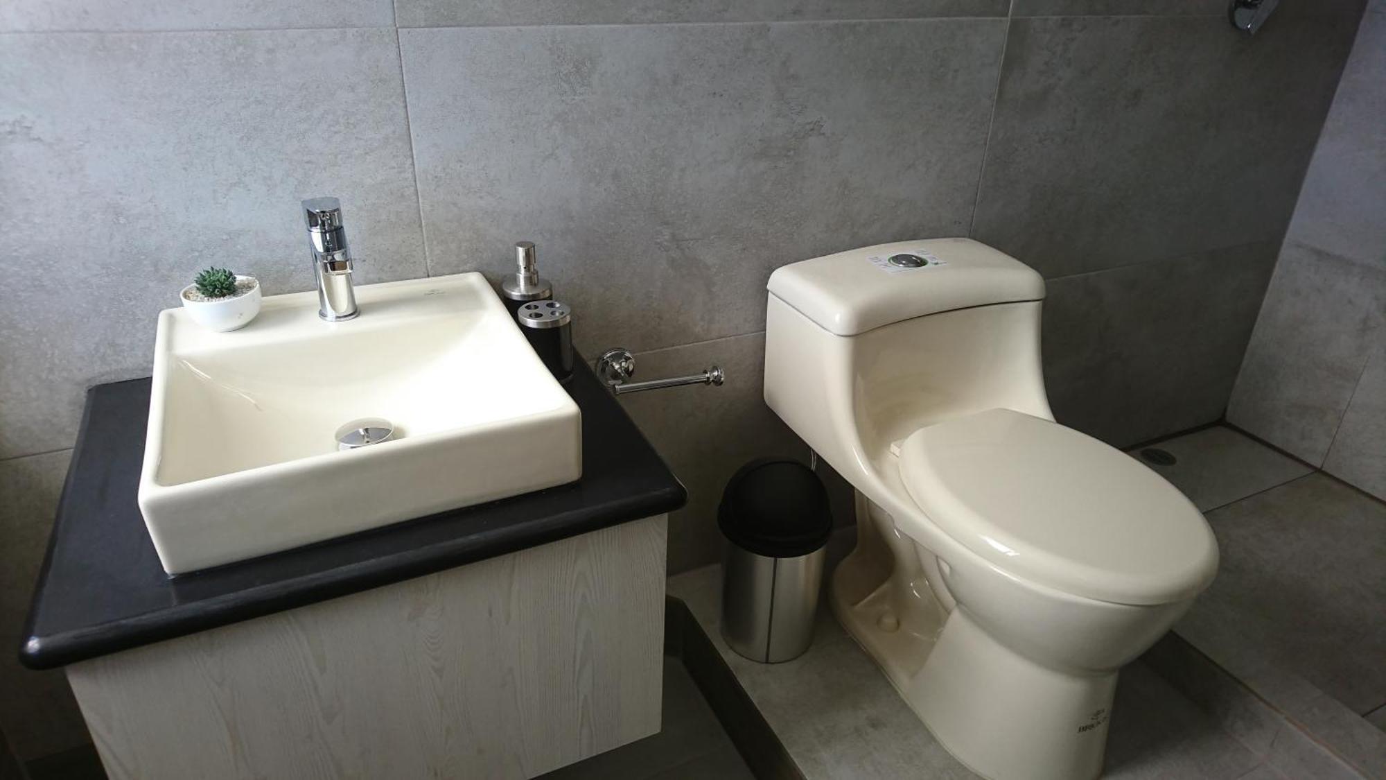 Отель Tin House Кито Экстерьер фото