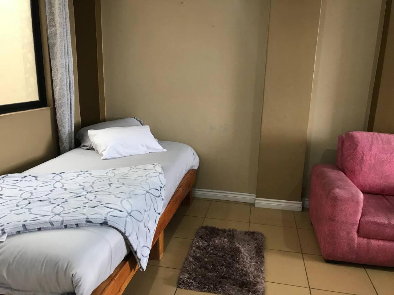 Отель Tin House Кито Экстерьер фото